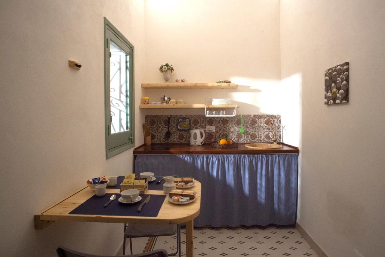 Case Vacanze Residenze Trapanesi Trapani Exterior foto