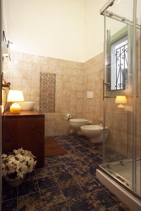 Case Vacanze Residenze Trapanesi Trapani Exterior foto